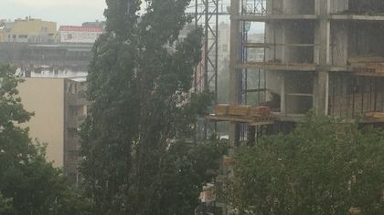 ВИДЕО: Небето над Пловдив пак се отвори! Вижте, ще вали ли пак