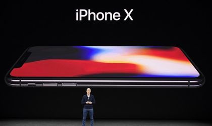 Apple с проблеми – ще достави само половината от iPhone X