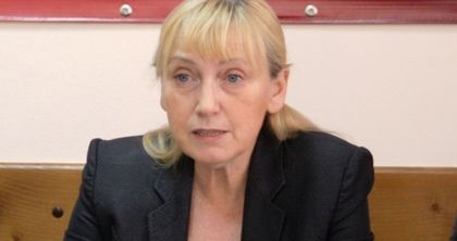 Елена Йончева във Варна: България се превръща в бедна провинция на Турция