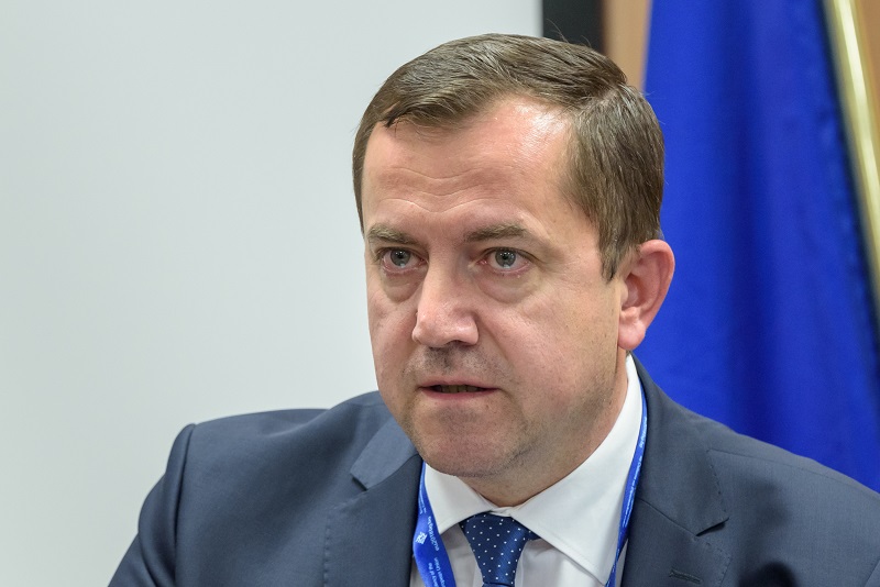 Огнян Златев, ЕК: През годините Европейският институт успя да се утвърди като място, където е събран интелектуалният капацитет по европейските въпроси