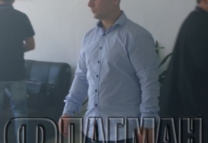 Адвокатът на Алексей Петров и бай Тошо брани издирван от Интерпол за кървавата касапницата в бургаския кв. „Славейков“