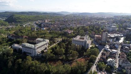 Велико Търново: Общината помага на близо 500 домакинства в града да подменят старите си печки