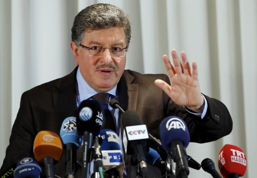 Сирийската опозиция иска Русия да спре ударите