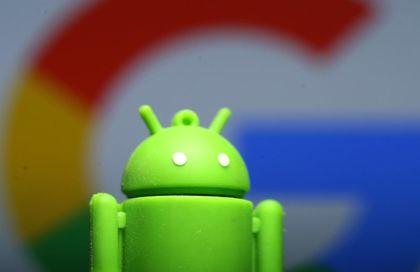 Google свали от каталога си 29 мобилни приложения, които крадат снимки