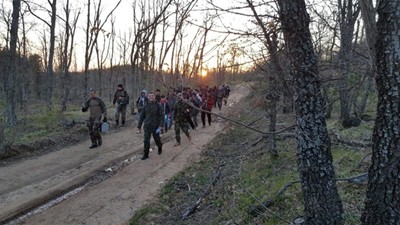 Патриоти от ОЗБГ към министър Бъварова: Има ли чадър над каналджиите?