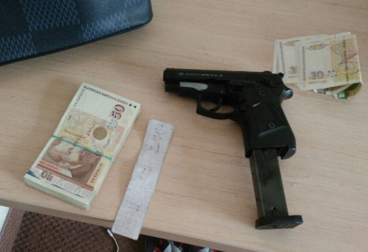 Тръпки да те побият: МВР показа зверските оръжия, с които Митьо Очите и компания всявали респект (СНИМКИ/ВИДЕО)