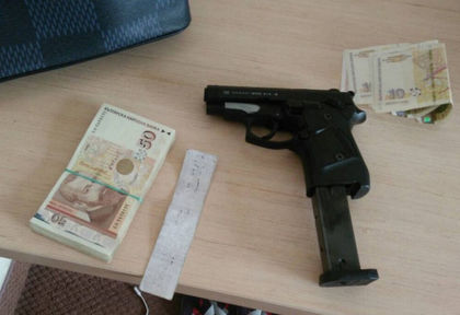 Тръпки да те побият: МВР показа зверските оръжия, с които Митьо Очите и компания всявали респект (СНИМКИ/ВИДЕО)