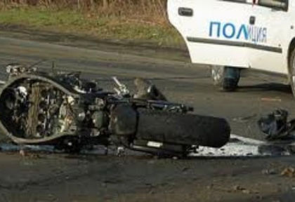 Още един моторист загина днес! Този път - при удар в ТИР край Хаинбоаз