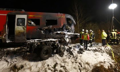 Влак и камион се сблъскаха в Германия