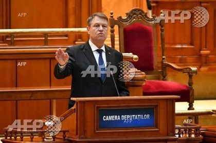 Romania Insider: Управляващата партия в Румъния обвинява президента за лошия имидж на страната