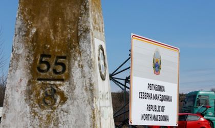 Трагедия в Македония: Автобус се обърна, 13 загинаха