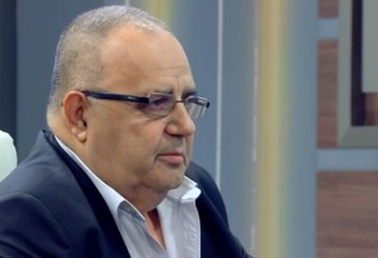Божидар Димитров: Бойко има правилна политика, не се пъчи като Меркел
