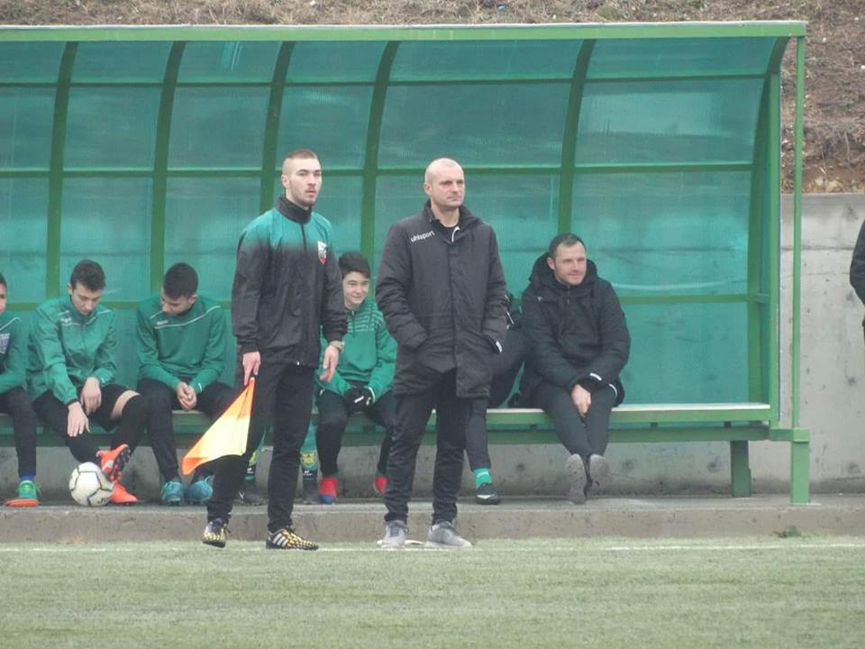 Берое и Локомотив (Пловдив) завършиха наравно в контрола при U15