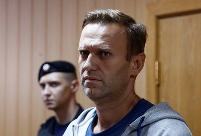 "Ведомости": Арестите на опозиционери в Русия дискредитират вчерашните избори в страната