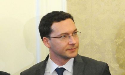 Пътувате в чужбина – регистрирайте се на сайта на МВнР