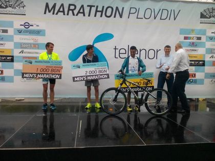 Шаламанова и мароканец първи на маратон Пловдив