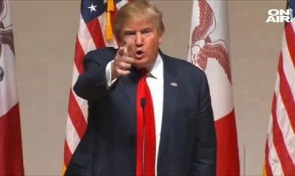 Засилена охрана варди Тръмп на изява в Илинойс