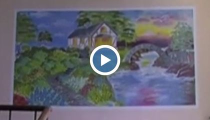 Ученик от Русе украси общежитие със стенописи