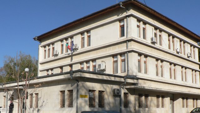 Стрелчани окупираха съда в Панагюрище