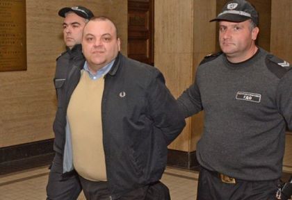 Няма край! Наглият Чеци с нови шмекерии днес в съда, делото за убийството на Яна пак спряно
