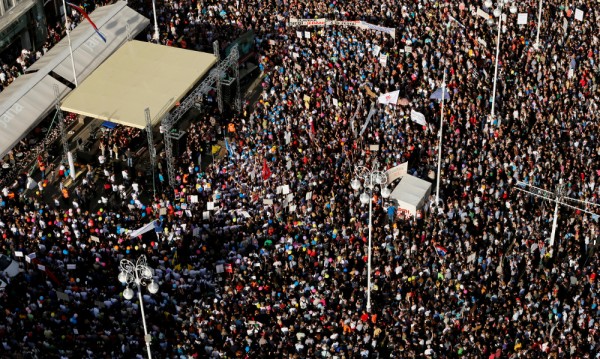 Хиляди на протест в Хърватия за по-добро образование