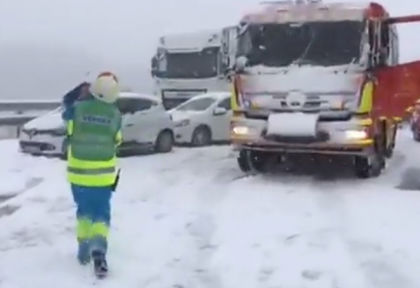 Най-малко 35 души са ранени при масова катастрофа в околностите на Мадрид (ВИДЕО)