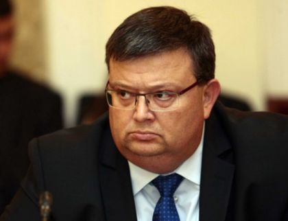 Няма да позволим изборите да бъдат решени с външна намеса