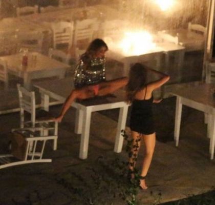 Припомнете си каква палавница е новата на Гришо (СНИМКИ 18+)