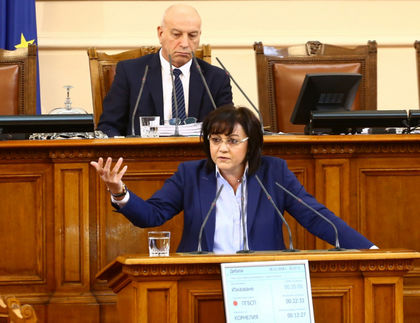 Нинова нападна остро Цветанов и посочи истинските подбудители на протеста