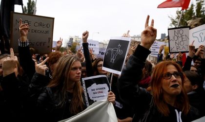 Аборт туризъм – полякини търсят помощ в Германия