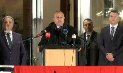 Чавушоглу в Германия: Не ни давайте уроци по демокрация!