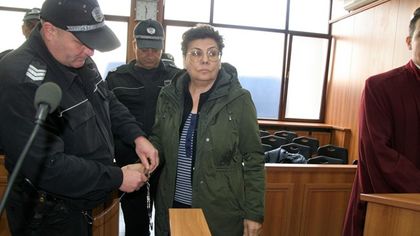 Съдът гледа мярката на Ройдова, поръчала убийствата на роднини