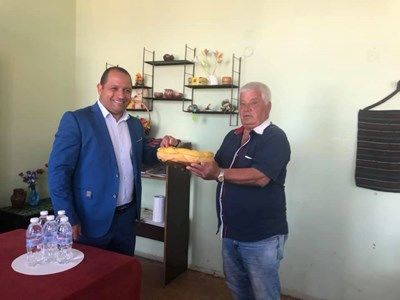 Кмет от БСП подкрепи кандидата на ГЕРБ за евродепутат Младен Шишков
