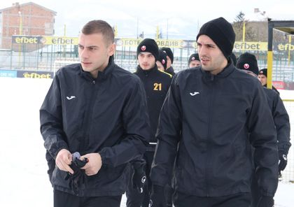 21 премръзнали