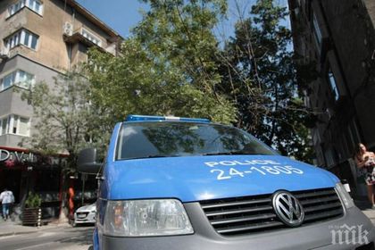 Паника! Хората в Първомай пропищяха от лудите Лиляна и Величка