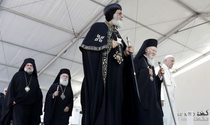 Папата се помоли за християните в Близкия изток