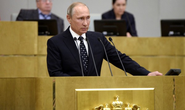 Путин призова депутатите да градят силна Русия