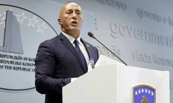 Харадинай ръководил търговия с органи, дава показания в Хага