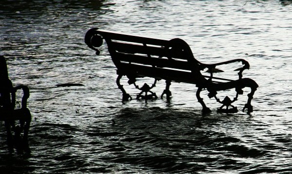 И Сърбия под вода, евакуации в някои райони