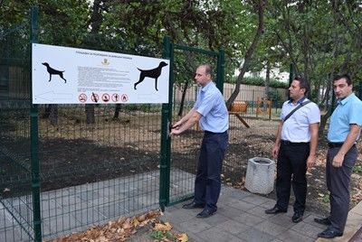 Откриха нова кучешка площадка в район "Южен"