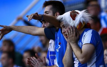 СНИМКА: Фен на Алавес показа задника си на Роналдо и Бейл