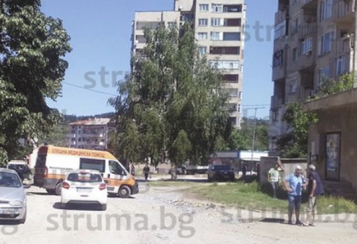 Пиян дупничанин алармира на 112, че ще се самоубива! Полицаи и лекари хукнаха, а накрая...