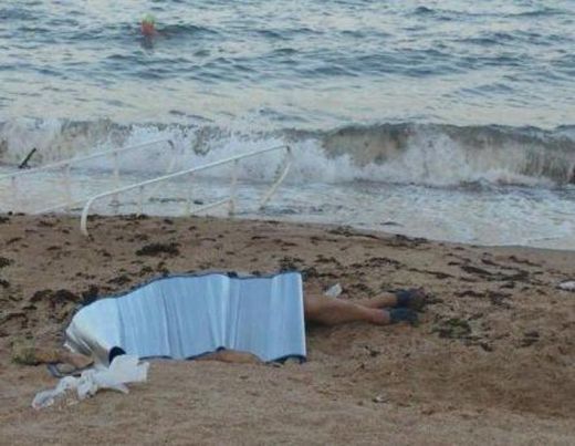 Ужас край Лозенец! Мъртвото вълнение погълна богат турист до тузарски плаж!