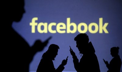Фейсбук спря в цял свят заради проблеми в мрежата