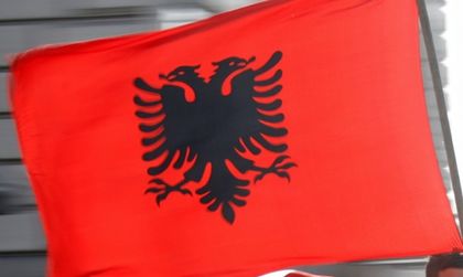 АНА заплаши с война между албанците и черногорците