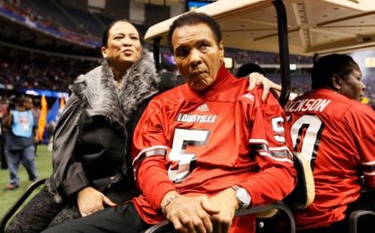 Мохамед Али е на смъртно легло, твърди английски вестник