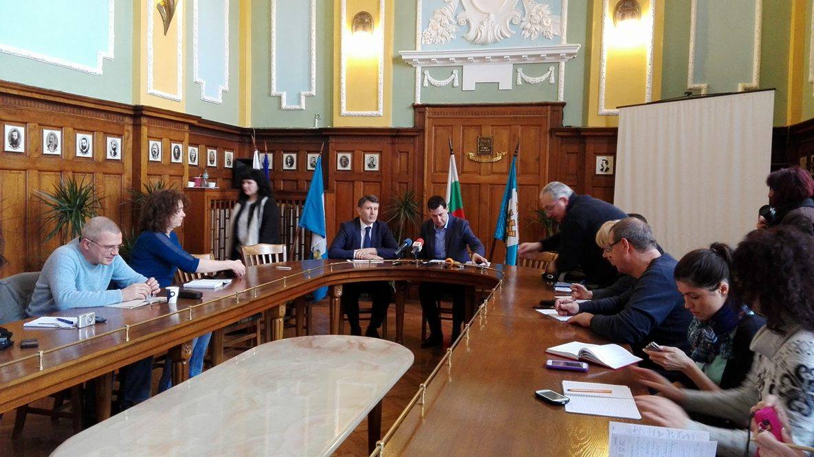 Все по-близо сме до новото таксуване в градския транспорт