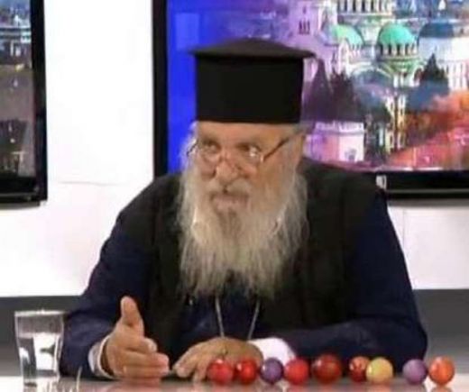 Добри сърца: Младежи дариха 6000 лева на стотинки на приюта в Нови хан