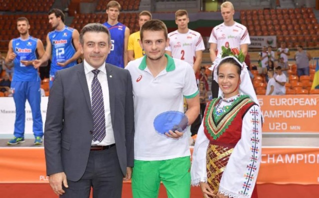 Играч на Виктория Волей попадна в идеалния отбор на Евро 2016 и замина за Мадрид