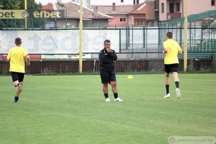Ботев U19 замина на лагер, ето групата
